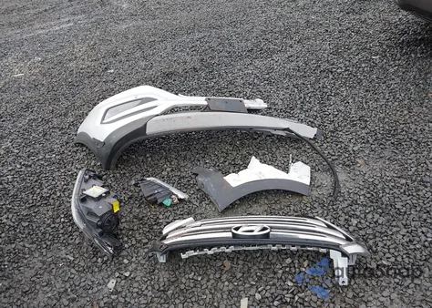 2016 Hyundai Tucson Limited z USA, uszkodzony, nr VIN KM8J3CA23GU243295